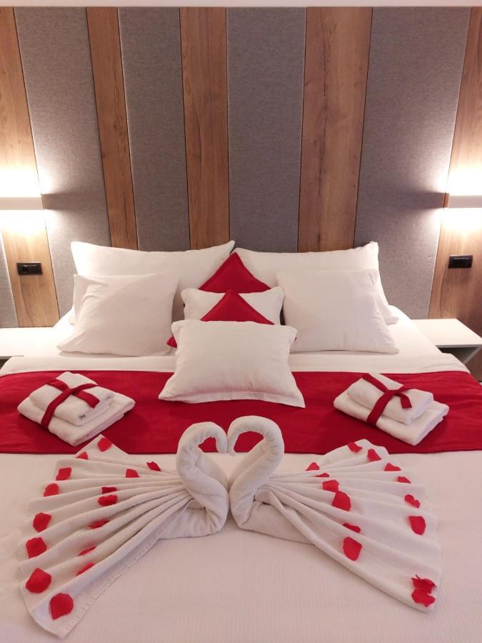 Swiss Plus Hotel Bihać Εξωτερικό φωτογραφία