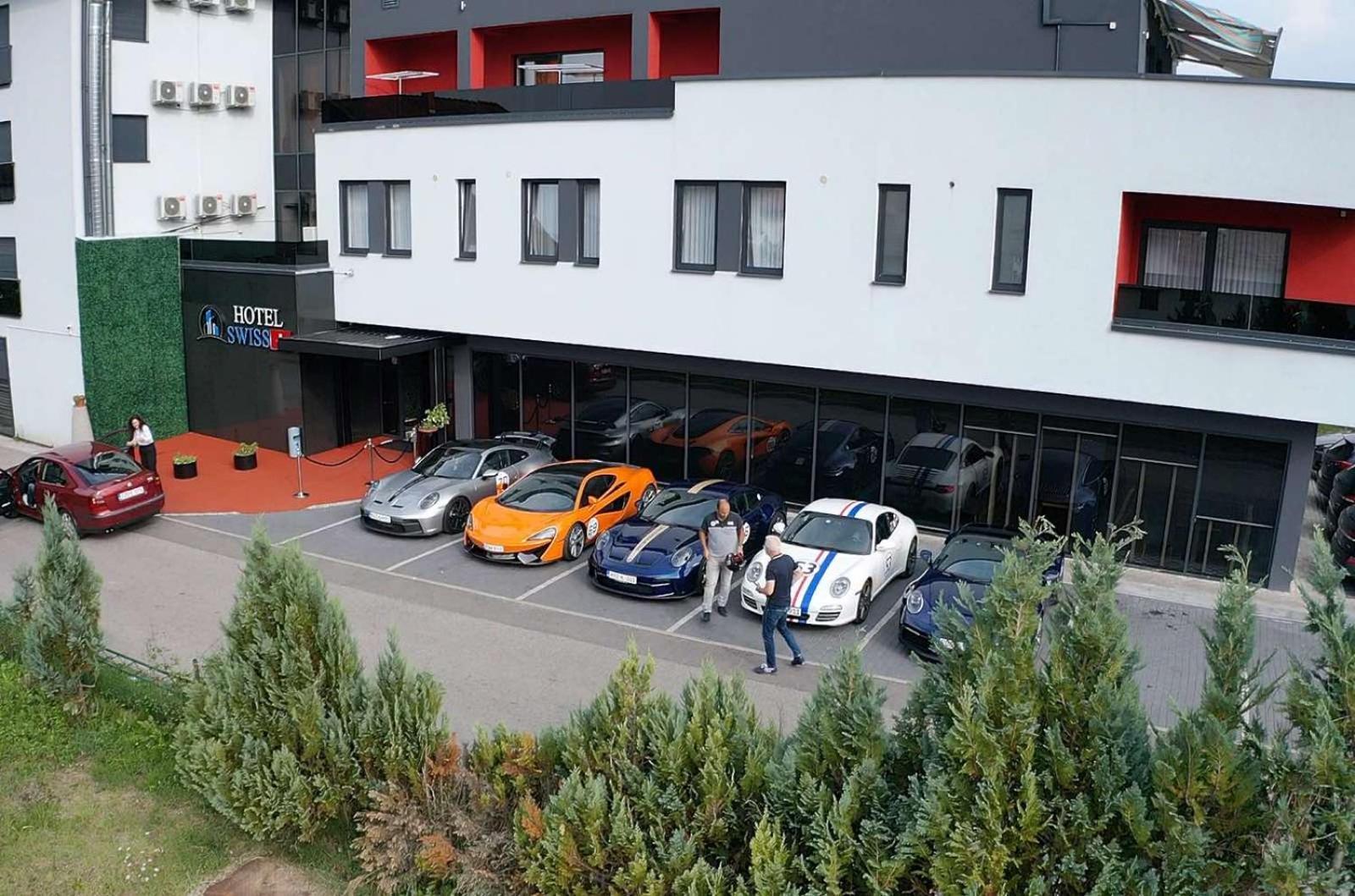 Swiss Plus Hotel Bihać Εξωτερικό φωτογραφία